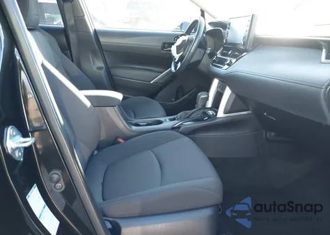 2022 Toyota Corolla Cross Le from USA, damaged, VIN 7MUCAABG7NV032495